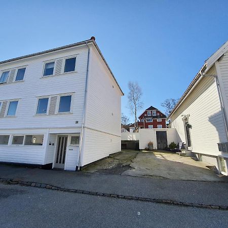 Central Bnb Stavanger At Bertis Ap4 ภายนอก รูปภาพ